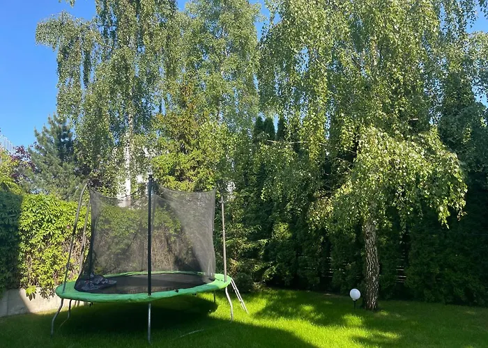 Baltyckie Проживання в сім'ї *